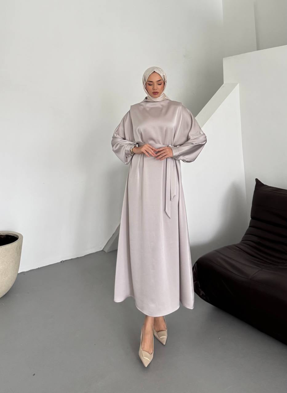 Robe Élégance Satinée