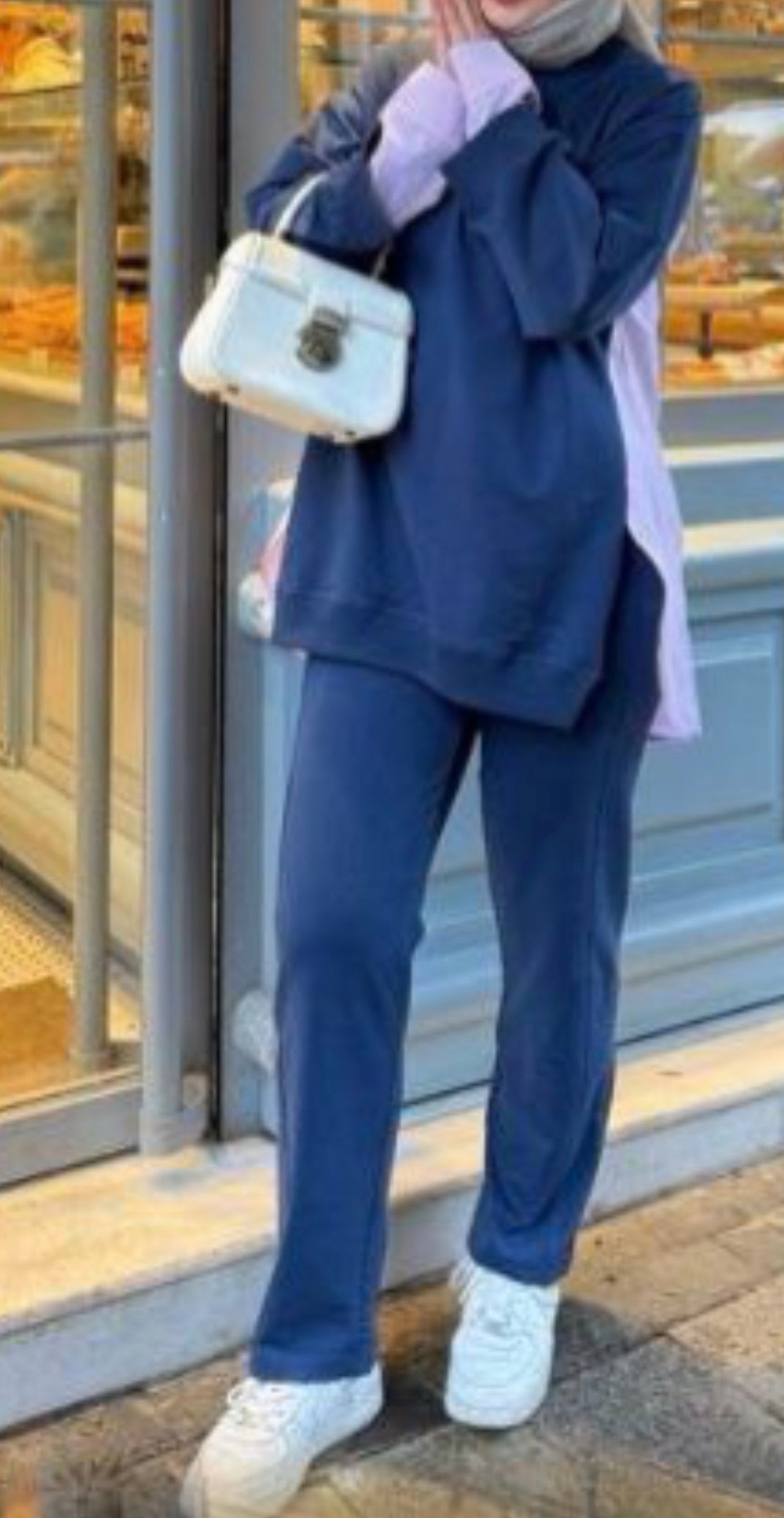Set Deux Pièces Sport-Chic Bleu/Rose avec Dos Chemise