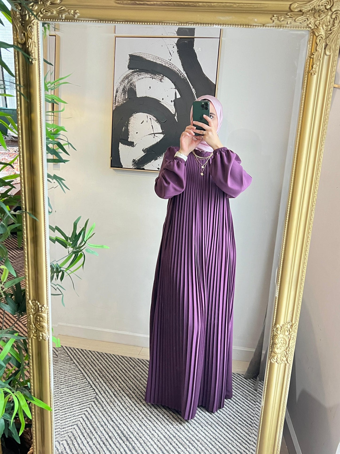 Robe Mauve Plissée Élégante